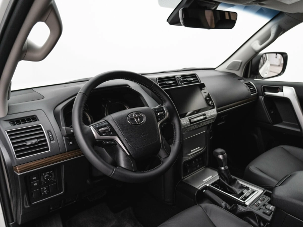 Toyota Land Cruiser Prado, 150 Series Рестайлинг 3 фото №14