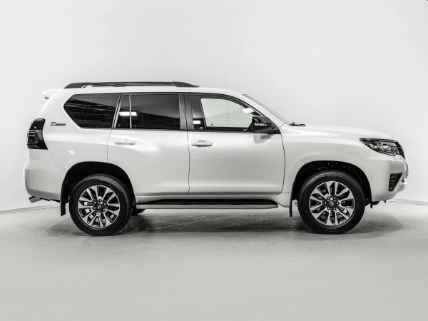 Toyota Land Cruiser Prado, 150 Series Рестайлинг 3 фото №3
