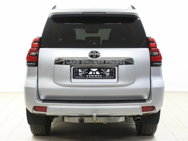 Toyota Land Cruiser Prado, 150 Series Рестайлинг 2 фото №5