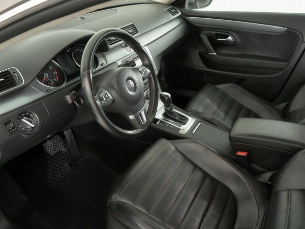 Volkswagen Passat CC, I Рестайлинг фото №13