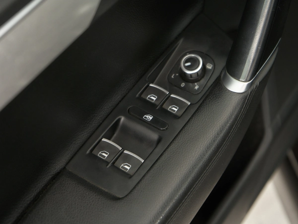 Volkswagen Passat, B7 фото №14