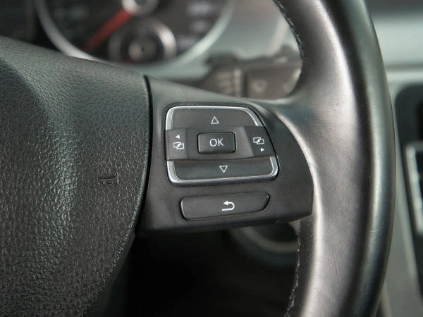 Volkswagen Passat, B7 фото №20