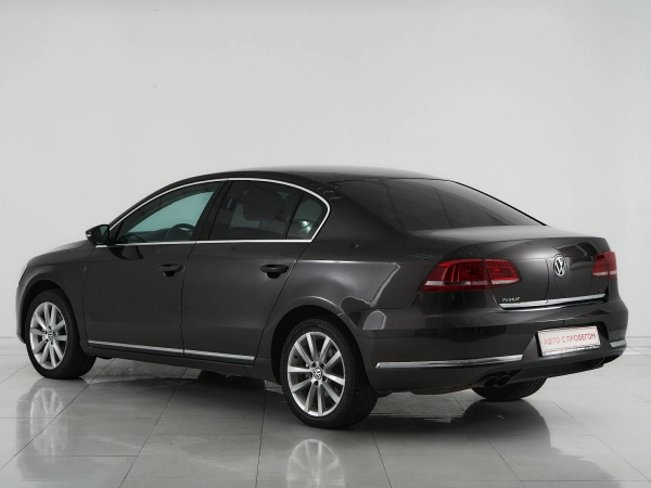 Volkswagen Passat, B7 фото №4