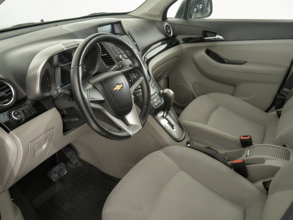 Chevrolet Orlando, I фото №13