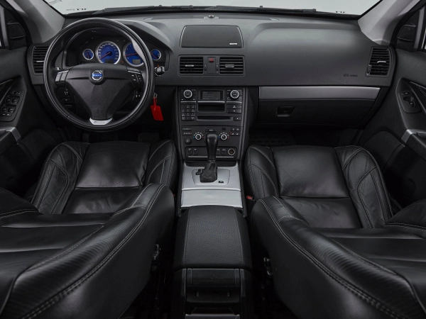 Volvo XC90, I Рестайлинг фото №7