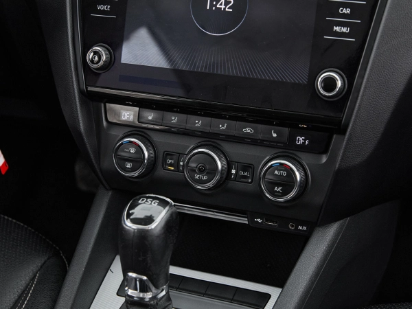 Skoda Octavia, III (A7) фото №13