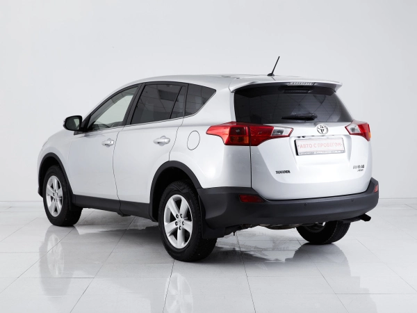 Toyota RAV4, IV (XA40) фото №4