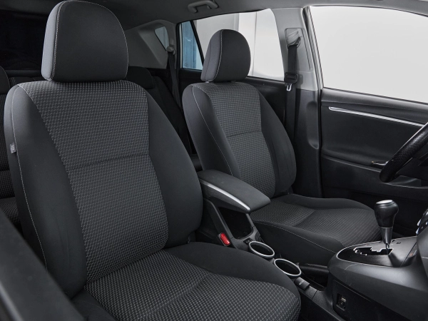 Toyota Verso, I Рестайлинг фото №11