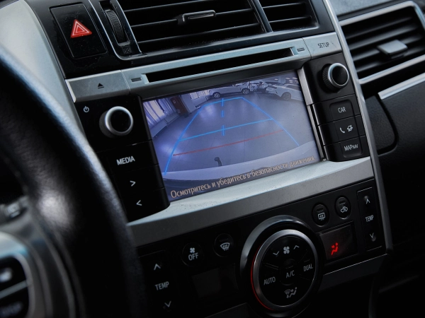 Toyota Verso, I Рестайлинг фото №22