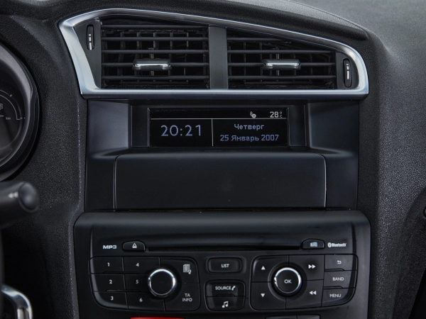 Citroen C4, II Рестайлинг фото №12