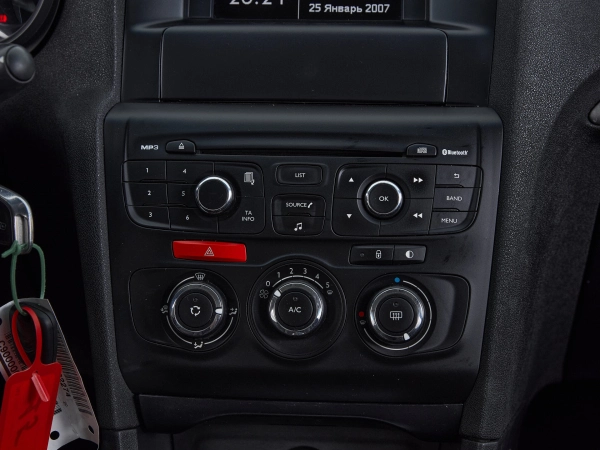 Citroen C4, II Рестайлинг фото №13
