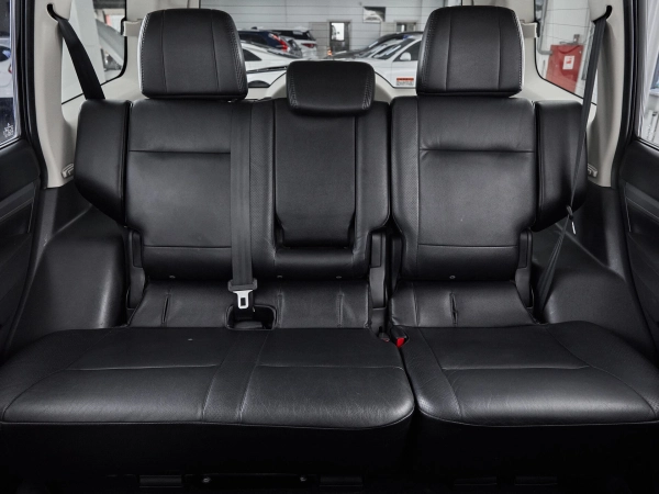 Mitsubishi Pajero, IV Рестайлинг 1 фото №19