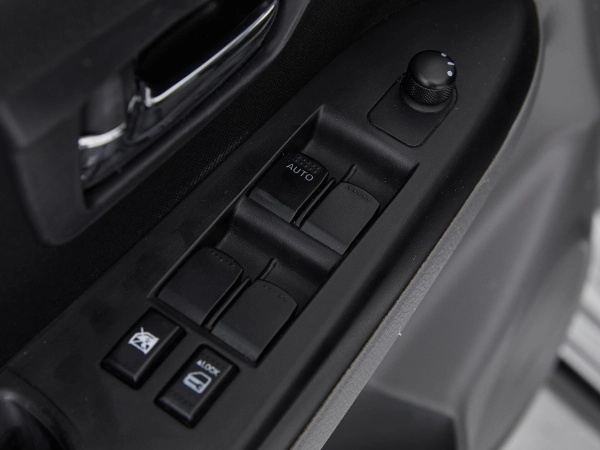 Suzuki SX4, I (Classic) Рестайлинг фото №11