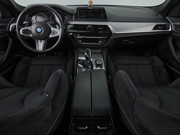 BMW 5 серии, VII (G30/G31/G38) фото №7