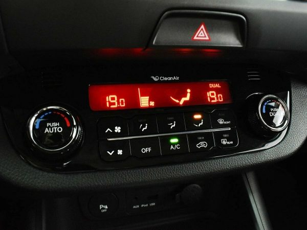 Kia Sportage, III фото №12