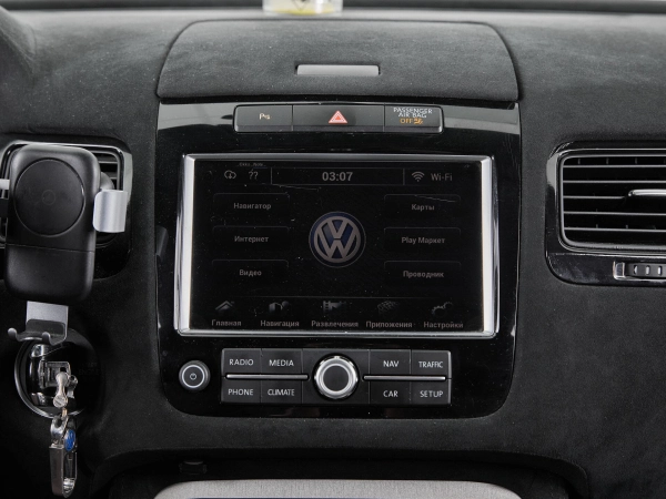Volkswagen Touareg, II фото №17