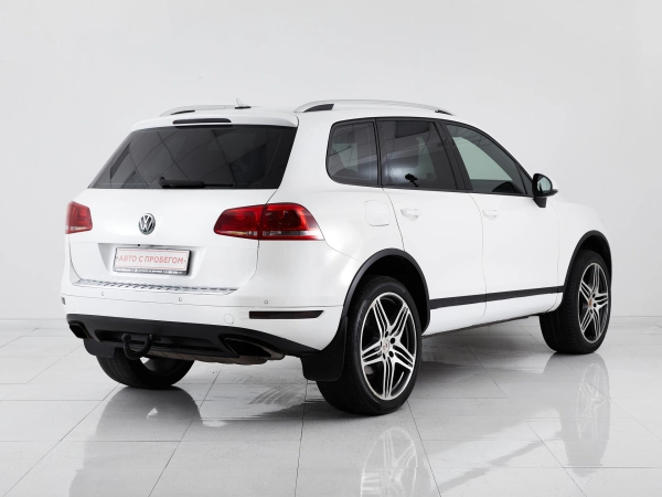 Volkswagen Touareg, II фото №5