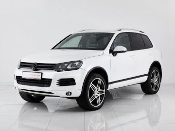 Volkswagen Touareg, II 2010  фото