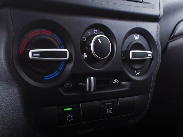 Lada (ВАЗ) Granta, I Рестайлинг фото №9