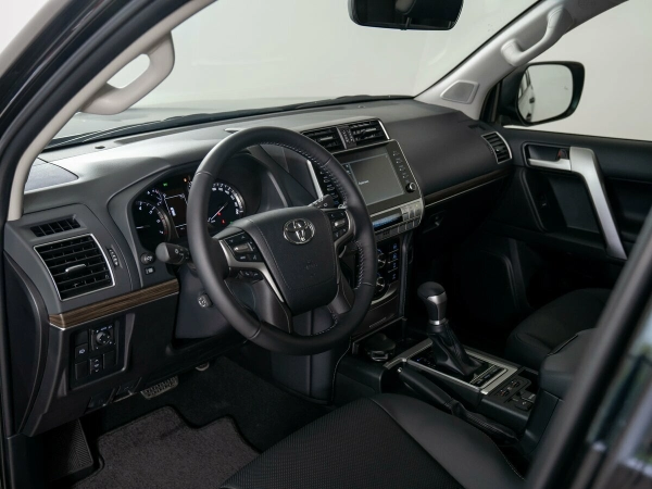 Toyota Land Cruiser Prado, 150 Series Рестайлинг 3 фото №7