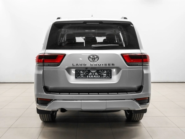 Toyota Land Cruiser, 300 Series фото №4
