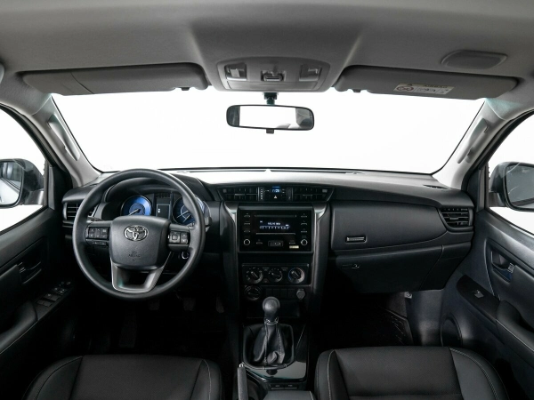 Toyota Fortuner, II Рестайлинг фото №7