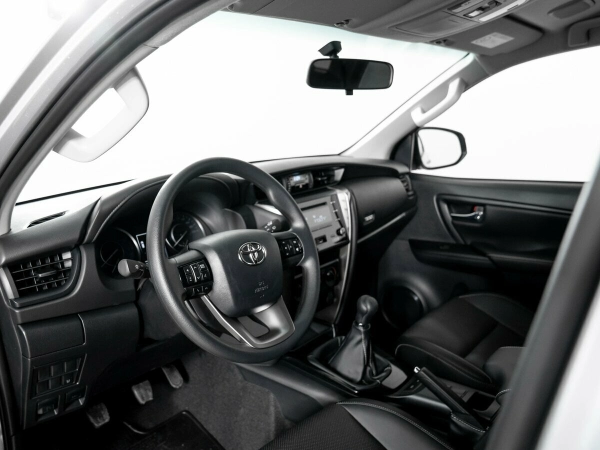 Toyota Fortuner, II Рестайлинг фото №8