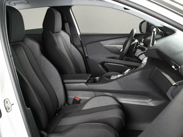 Peugeot 3008, II Рестайлинг фото №7