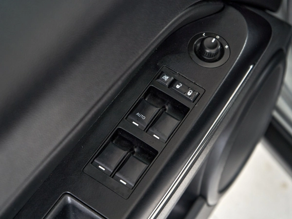 Jeep Compass, I Рестайлинг фото №13