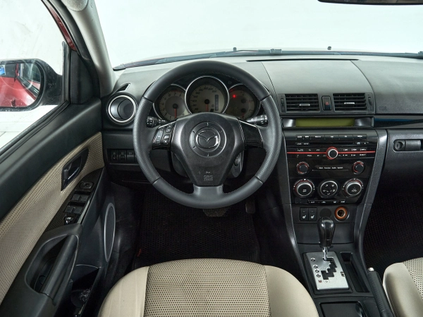 Mazda 3, I (BK) Рестайлинг фото №10