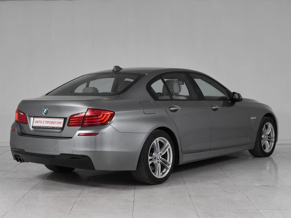 BMW 5 серии, VI (F10/F11/F07) Рестайлинг фото №6