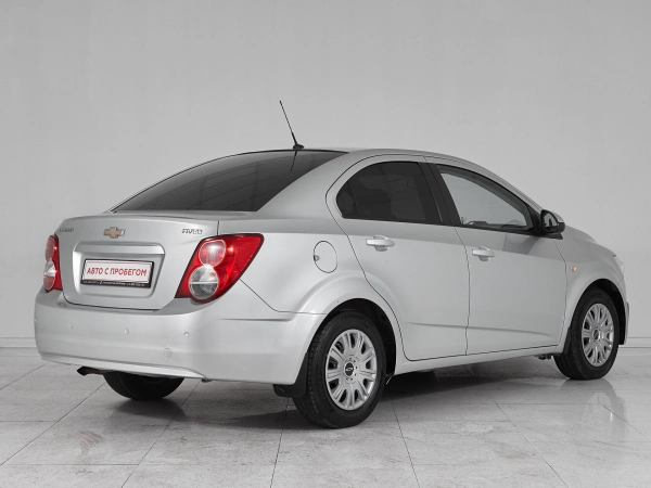 Chevrolet Aveo, II фото №6