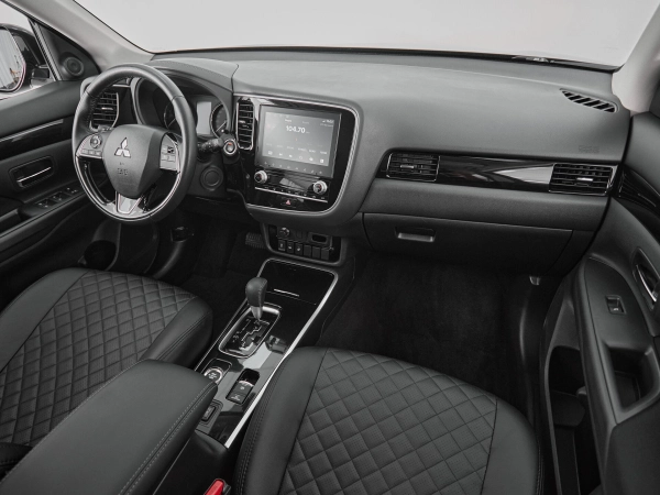 Mitsubishi Outlander, III Рестайлинг 3 фото №9