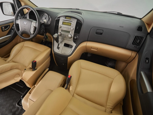 Hyundai Grand Starex, I фото №10