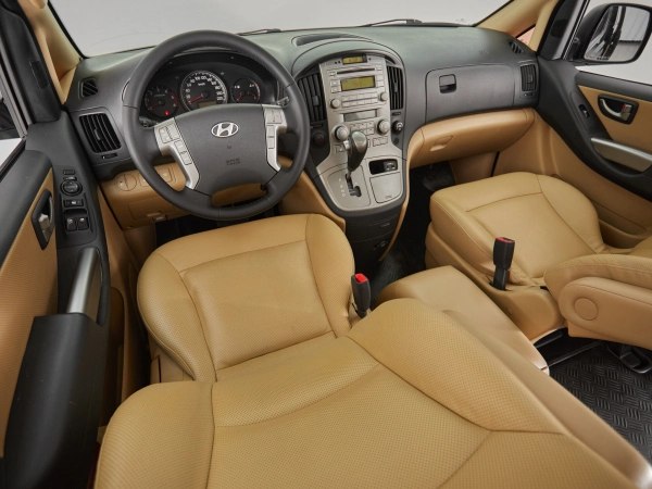 Hyundai Grand Starex, I фото №8