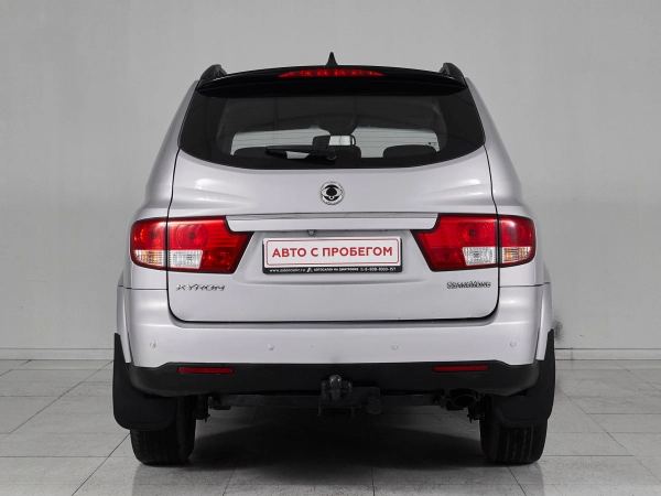 SsangYong Kyron, I Рестайлинг фото №5