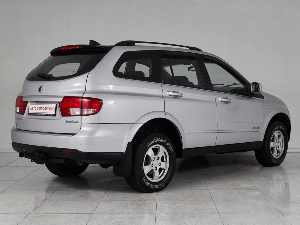 SsangYong Kyron, I Рестайлинг фото №6