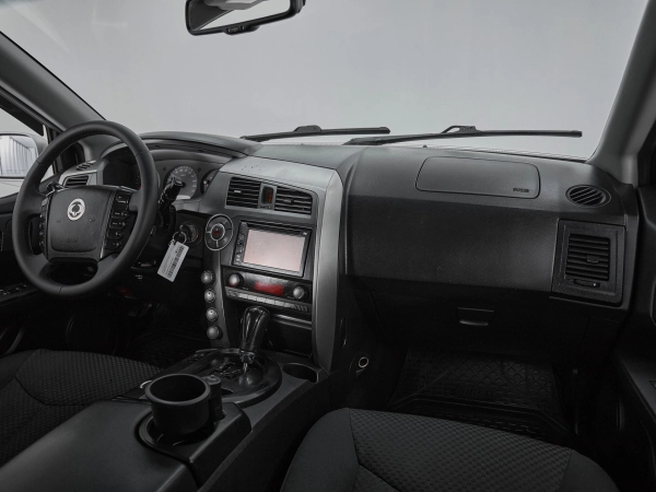 SsangYong Kyron, I Рестайлинг фото №9