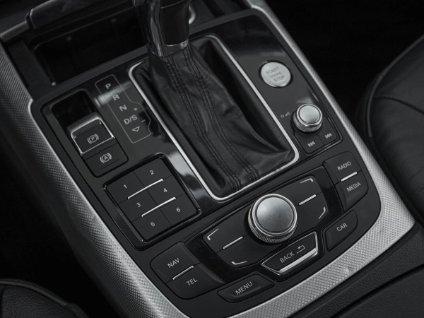 Audi A6, IV (C7) фото №19
