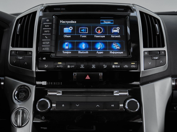 Toyota Land Cruiser, 200 Series Рестайлинг 2 фото №12