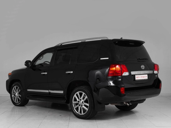 Toyota Land Cruiser, 200 Series Рестайлинг 2 фото №4