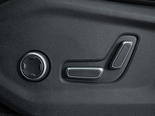 Geely Monjaro, I фото №15