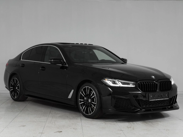 BMW 5 серии, VII (G30/G31/G38) Рестайлинг фото №3