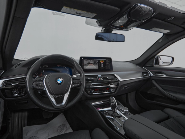 BMW 5 серии, VII (G30/G31/G38) Рестайлинг фото №8
