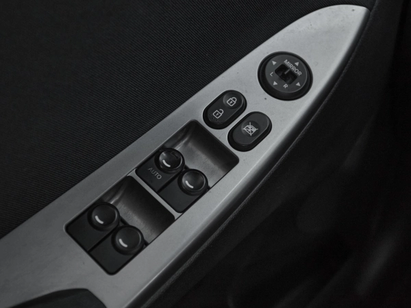 Hyundai Solaris, I Рестайлинг фото №13