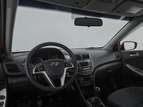 Hyundai Solaris, I Рестайлинг фото №7