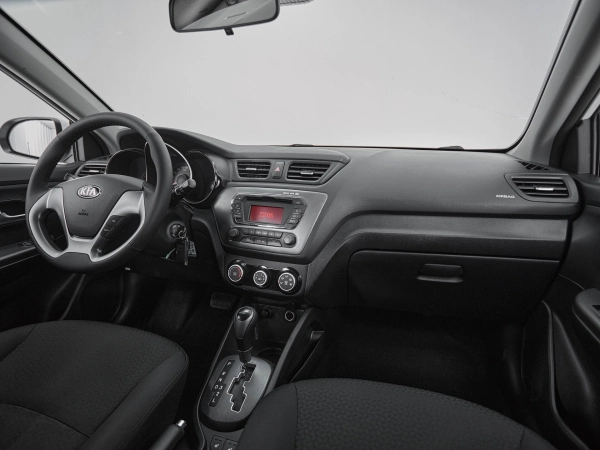 Kia Rio, III Рестайлинг фото №9
