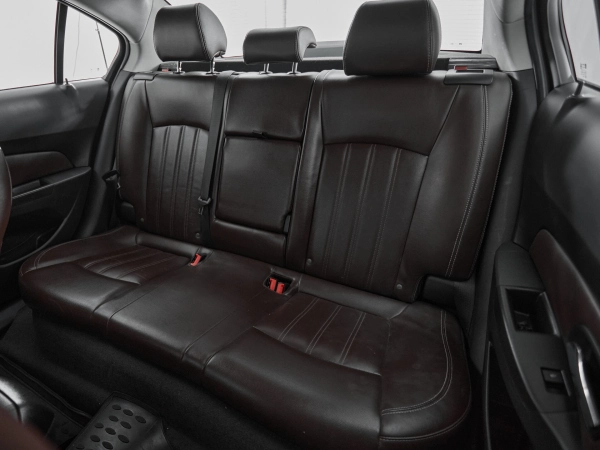 Chevrolet Cruze, I Рестайлинг фото №16