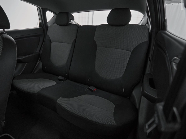 Hyundai Solaris, I фото №14