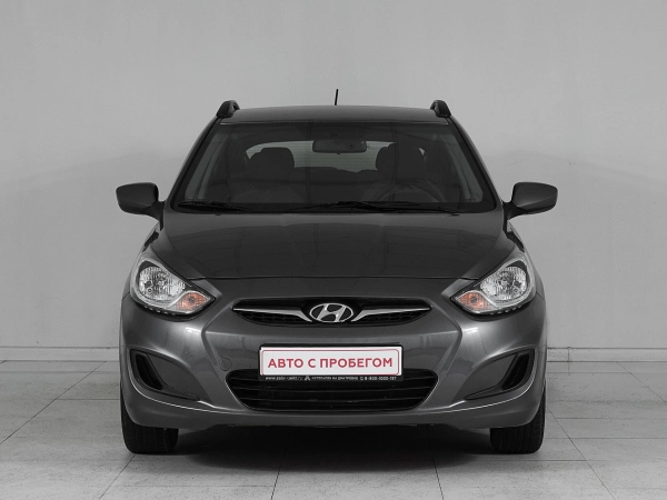 Hyundai Solaris, I фото №2